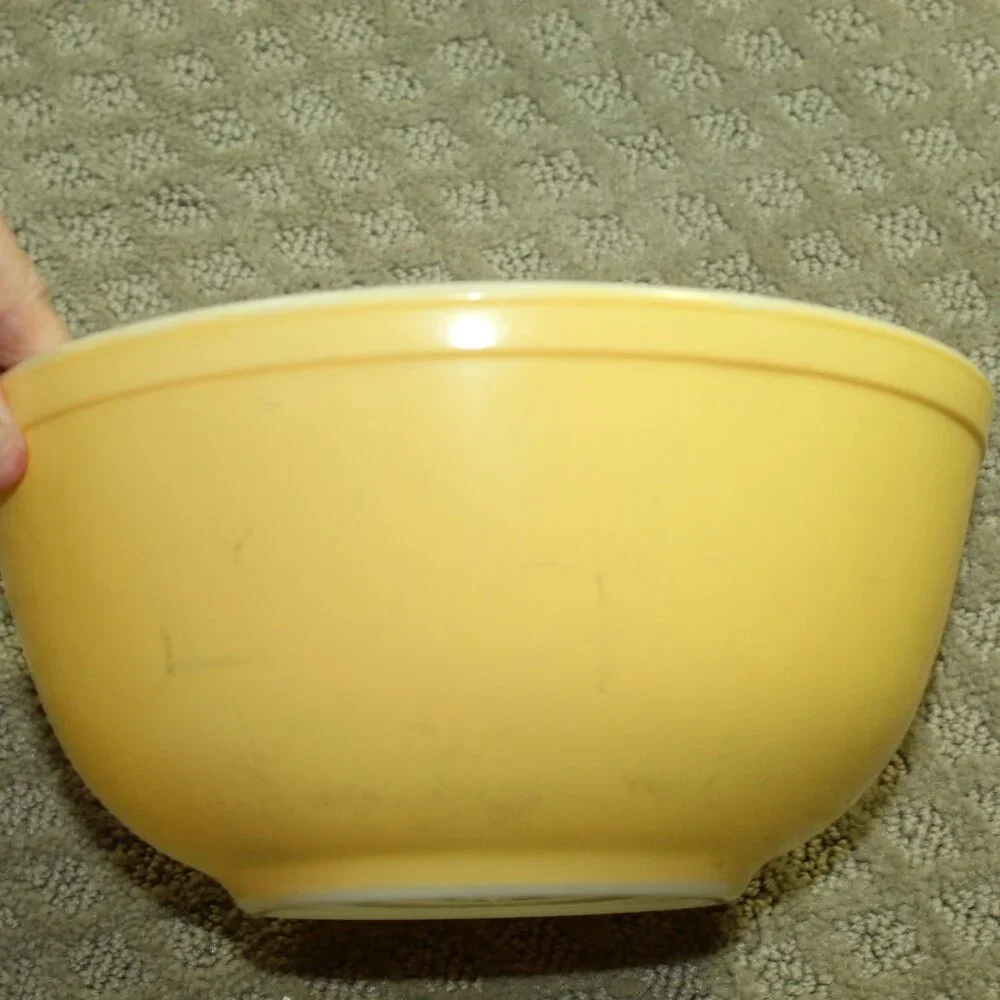 Pyrex vintage primary